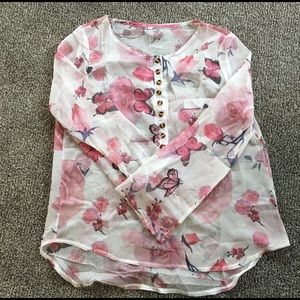 Sheer floral pink 3/4 button top large